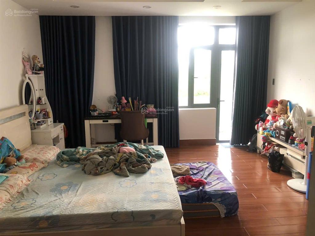 Nhà phố cao cấp 3 tầng, hẻm xe tải 20m, gần kcn hiệp phước, hợp ở/cho thuê, sổ hồng, 11,5 tỷ