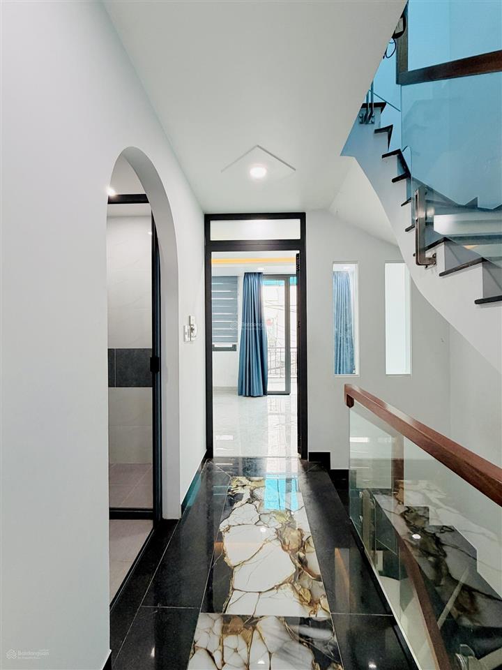 Sát công viên làng hoa gò vấp hẻm ô tô chỉ 6ty