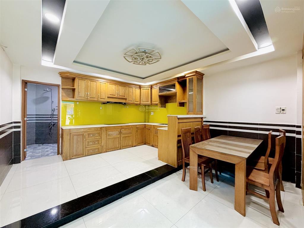 Bán đất tặng nhà 4 lầu gần vincom & emart phan văn trị