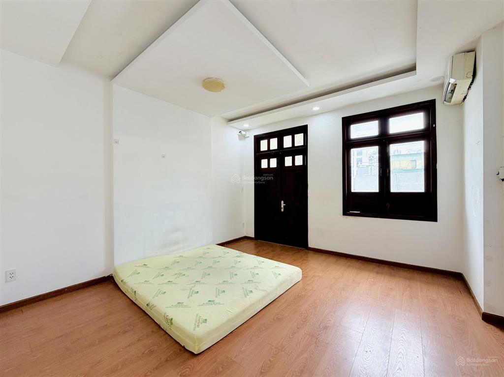 Bán đất tặng nhà 4 lầu gần vincom & emart phan văn trị