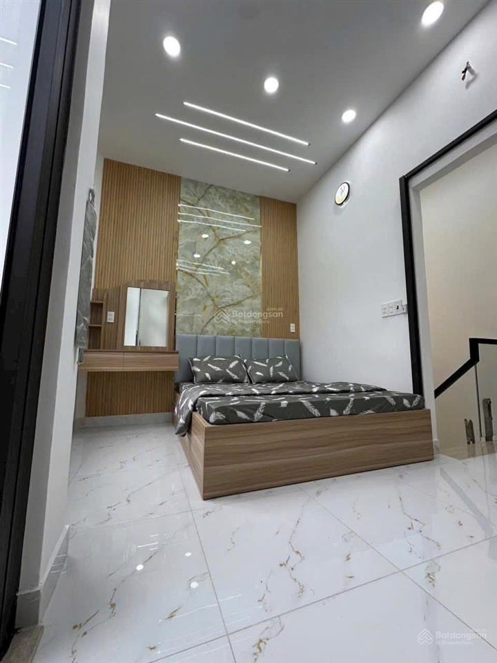 Bán nhà riêng 2pn, 2wc tại hòa bình, 40m2, đẹp, nhiều tiện ích.