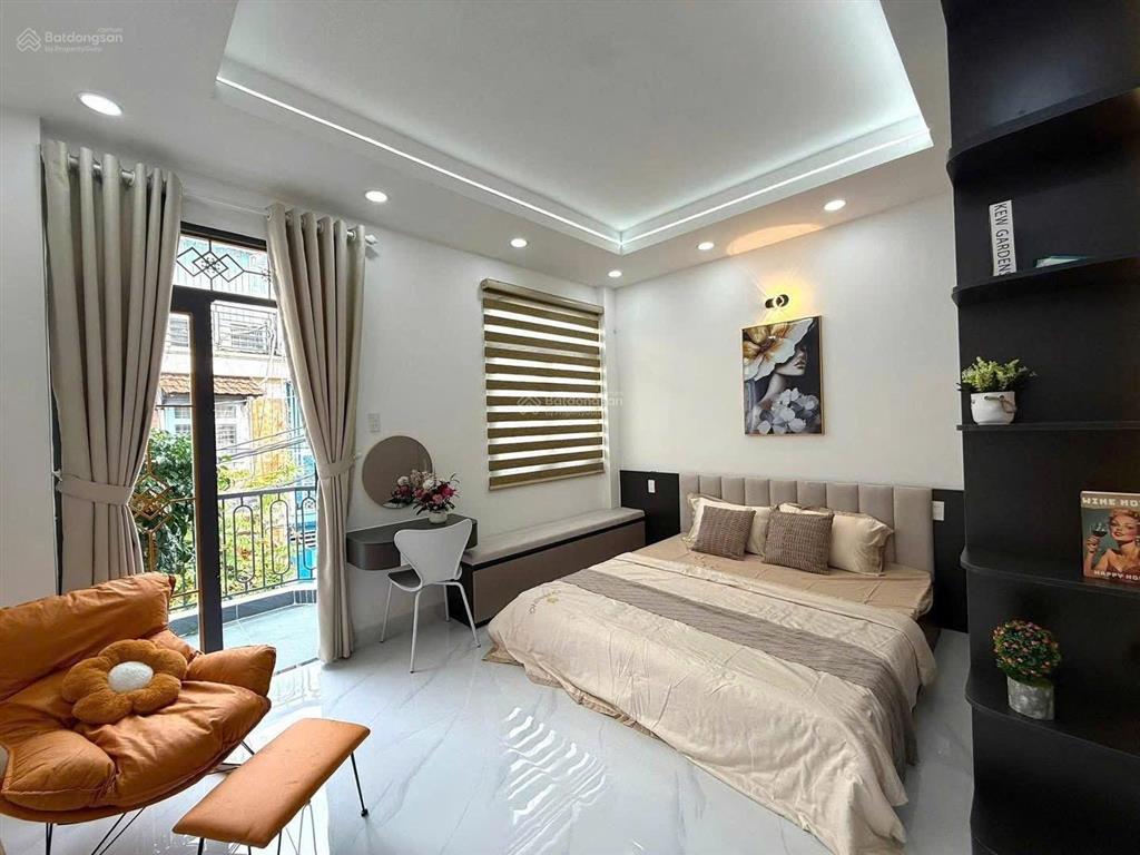 Chính chủ cần bán nhanh lê lai gò vấp. giá 2tỷ28. dt 53,8 m2, 3pn, 3wc, hẻm 5m, thuê 15tr/th