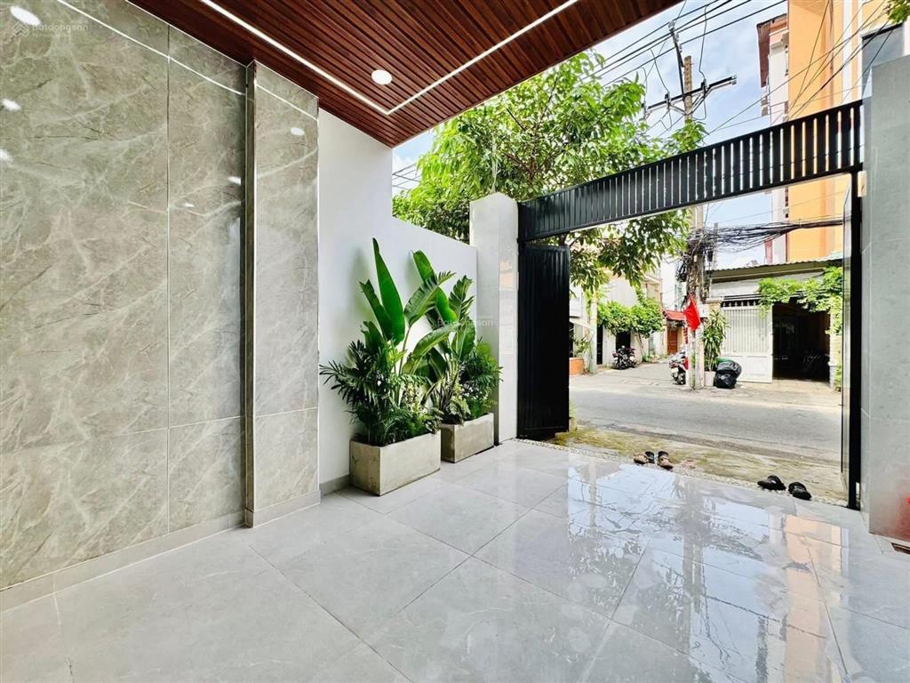  chính chủ để mua nhà dương quảng hàm  gò vấp, giá full, dt 65m2, hẻm 6m, thuê 16tr