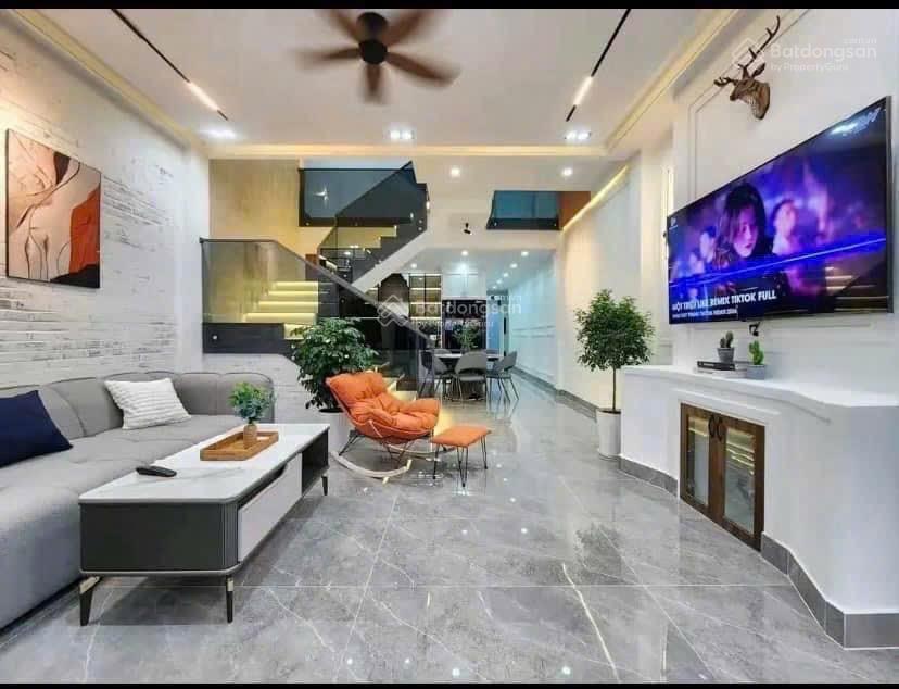 Chủ nhà đi định cư bán lại nhà bạch đằng  tân bình, dt 50m2. 3pn lớn. hẻm 5m5. shr. thuê 18tr/th