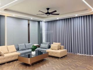 Bán căn 3 ngủ siêu rộng 135m2 view ngắm pháo hoa sân vận động mỹ đình