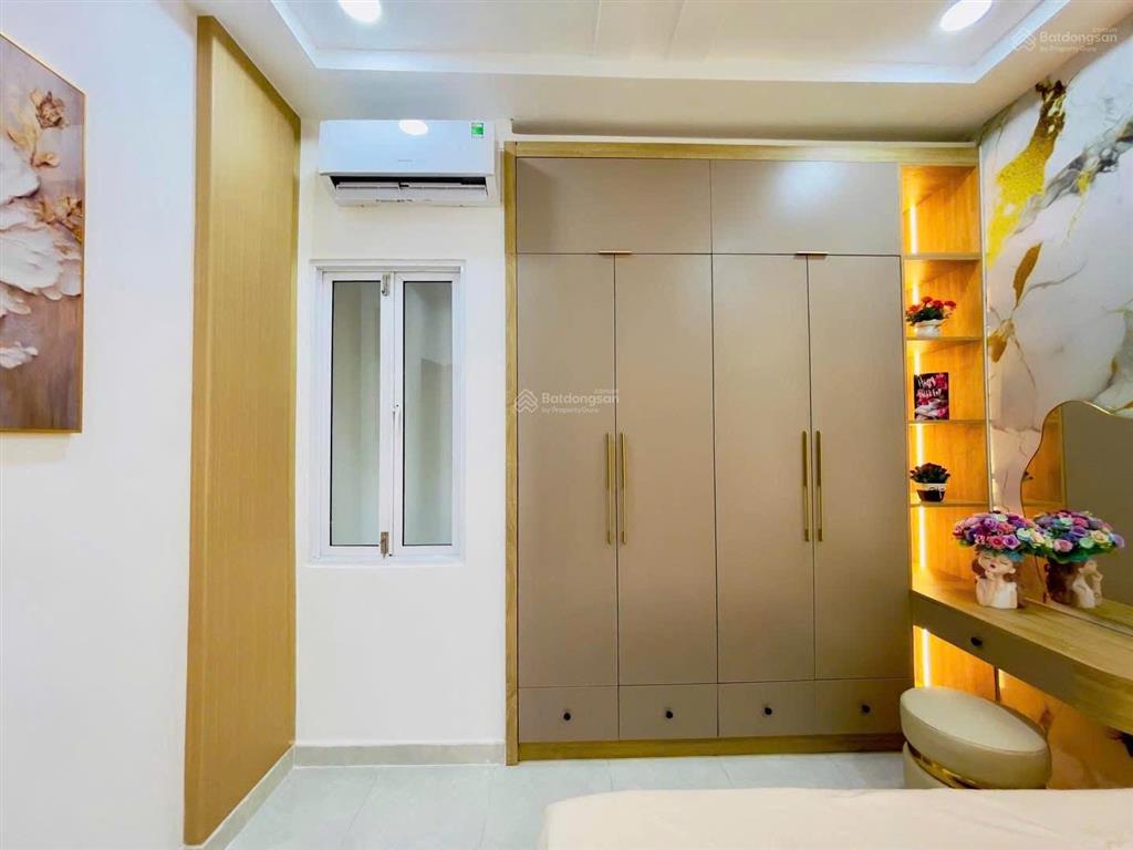Nhà ngộp cần bán gấp hẻm nguyễn văn lượng gò vấp. giá 3tỷ2, dt 57,3m2