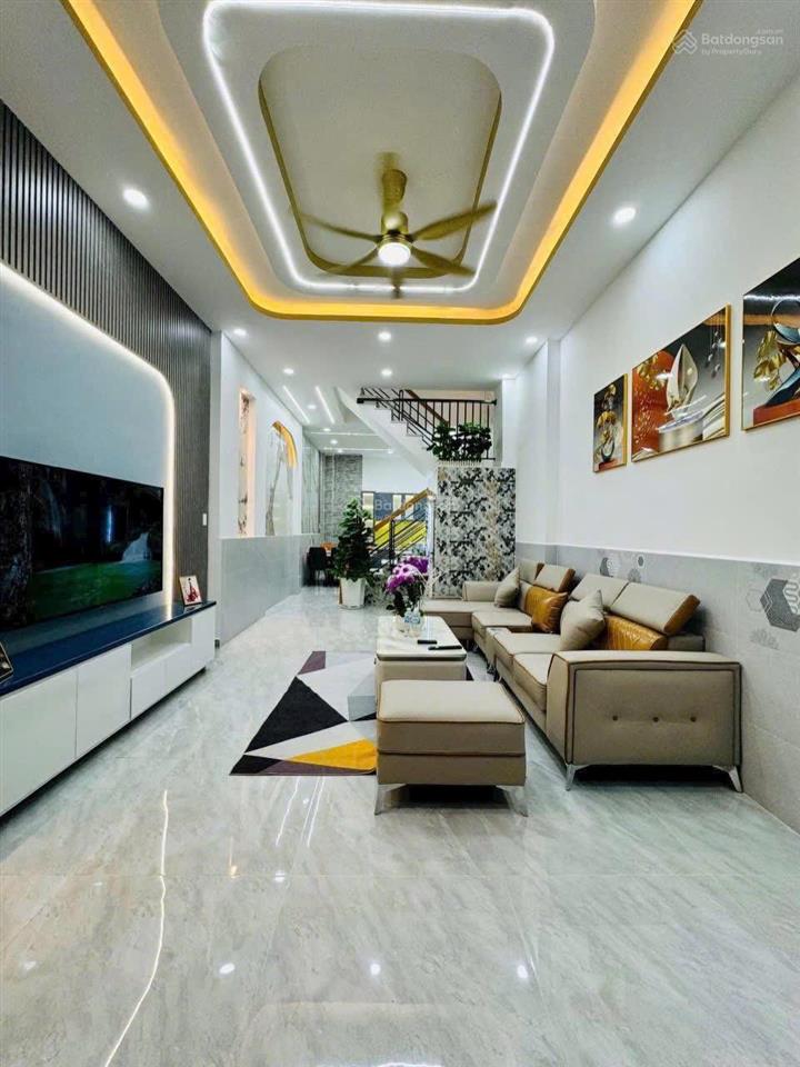 Cô trinh cần bán gấp nhà hẻm xe hơi bùi đình tuý bình thạnh. dt 52m2 shr chính chủ