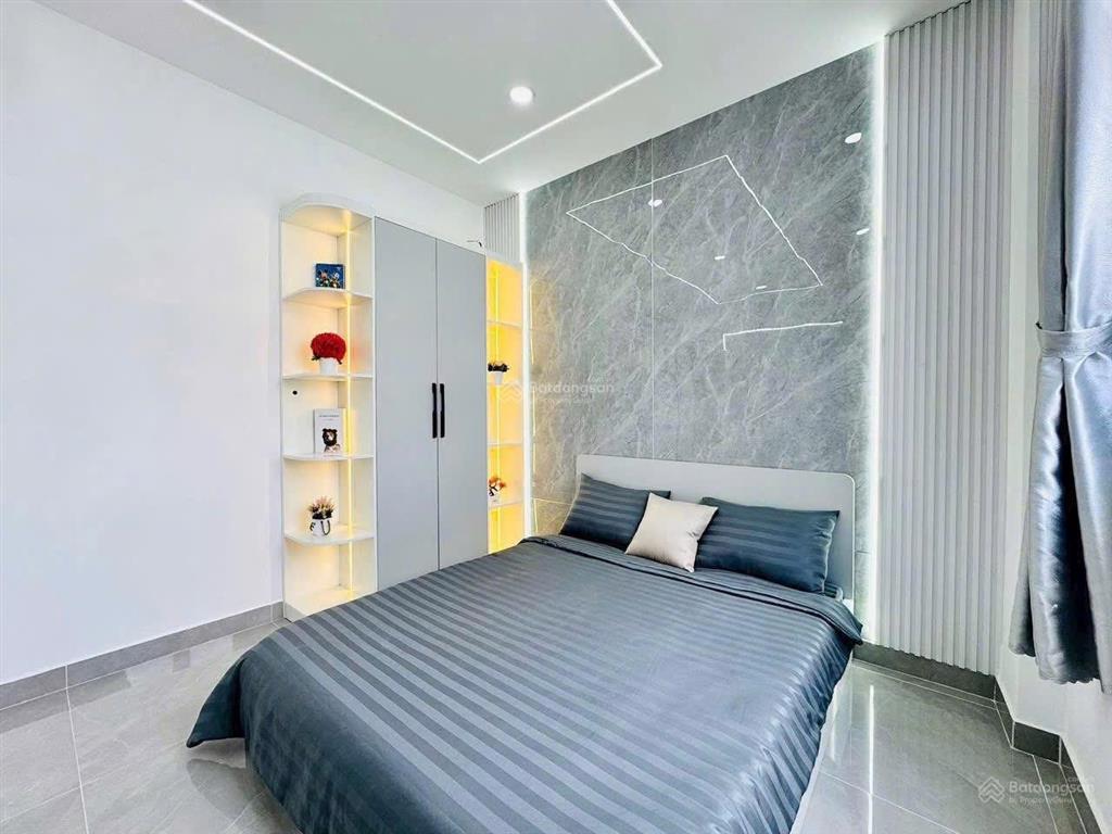 Nhà đẹp lý thường kiệt p.7 gò vấp  full công năng giá 3tỷ690  dt 49,7m2
