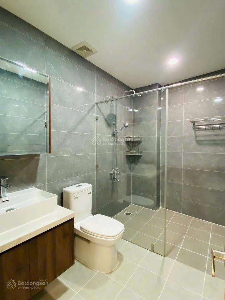 Nhà đẹp nguyễn kiệm p6 gò vấp 48,7m 3 tầng 3pn giá chỉ 3tỷ050, dọn vào ở ngay