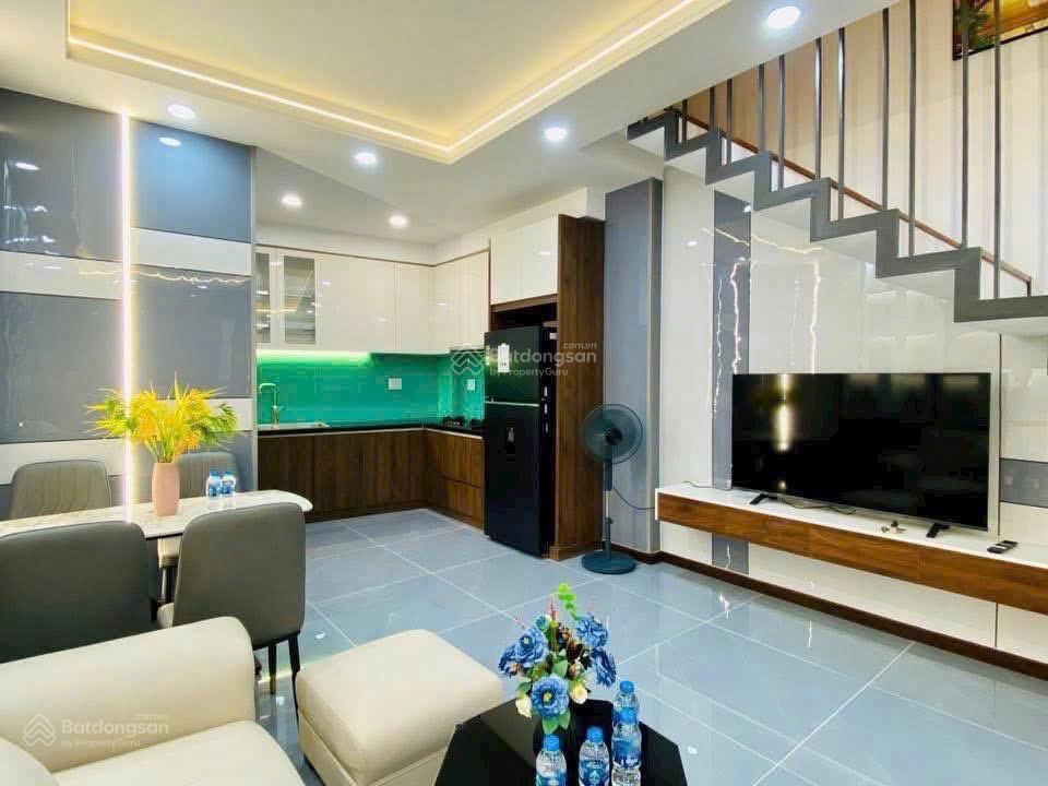 Nhà đẹp nguyễn kiệm p6 gò vấp 48,7m 3 tầng 3pn giá chỉ 3tỷ050, dọn vào ở ngay