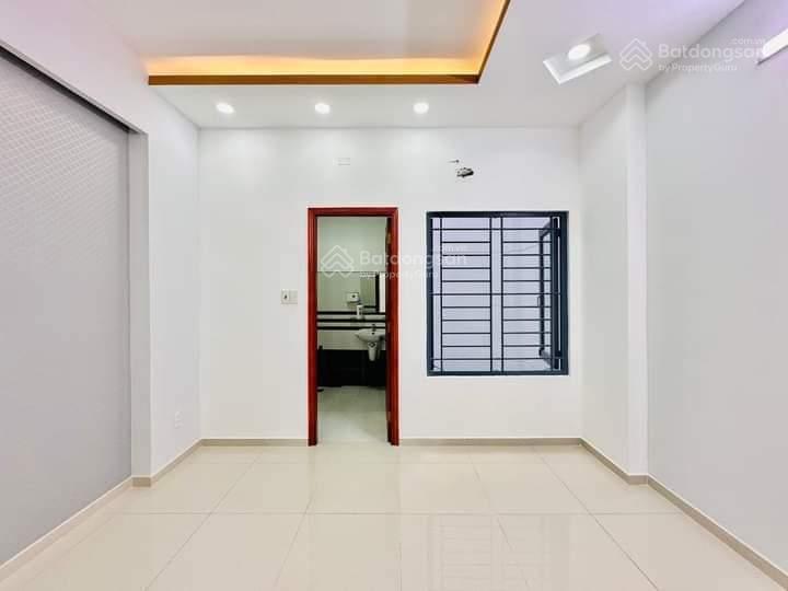 Chú ba cần bán nhà hẻm phan văn trị bình thạnh. giá 4tỷ4, dt 62m2