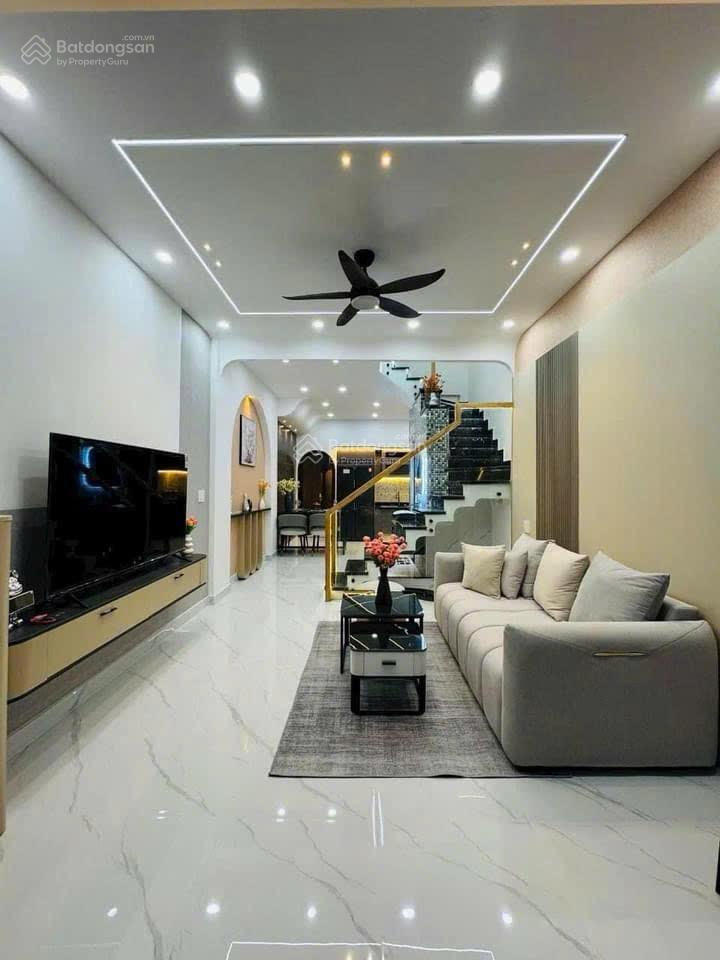 Bán nhà mới hẻm đường quang trung gv. giá 3tỷ5, dt 44m2 nhà 1trệt 1lầu