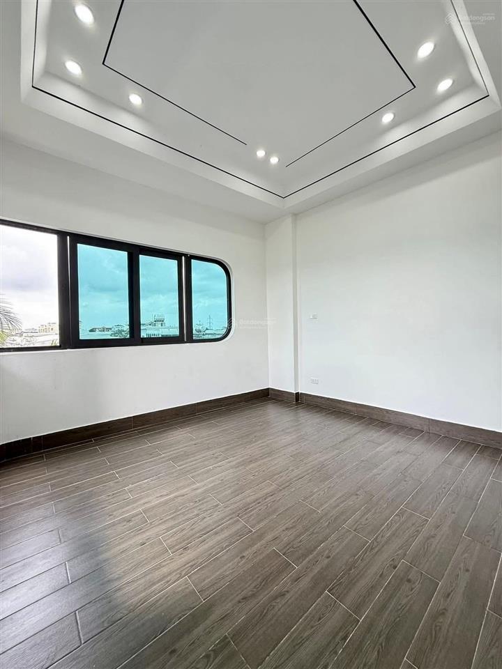 Vila mini có gara xe hơi chỉ 6tỷ8 sổ riêng,xem nhà tại thủ đức