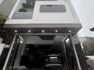 Vila mini có gara xe hơi chỉ 6tỷ8 sổ riêng,xem nhà tại thủ đức