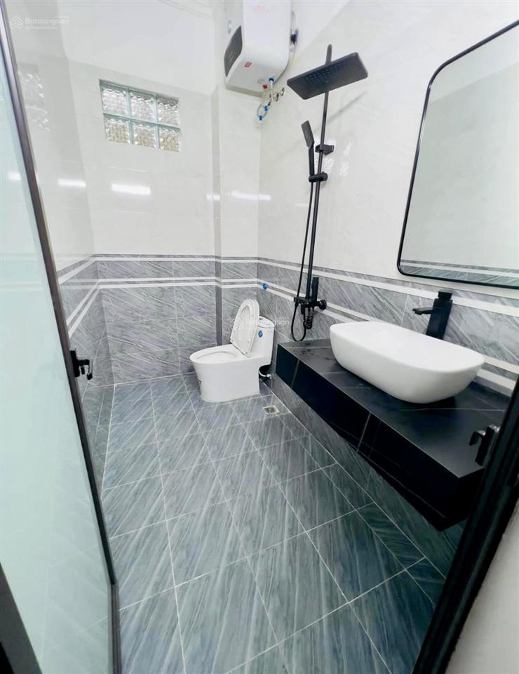 Bán nhà điện biên phủ, 3 tỷ dt56m2 đang cho thuê 12tr