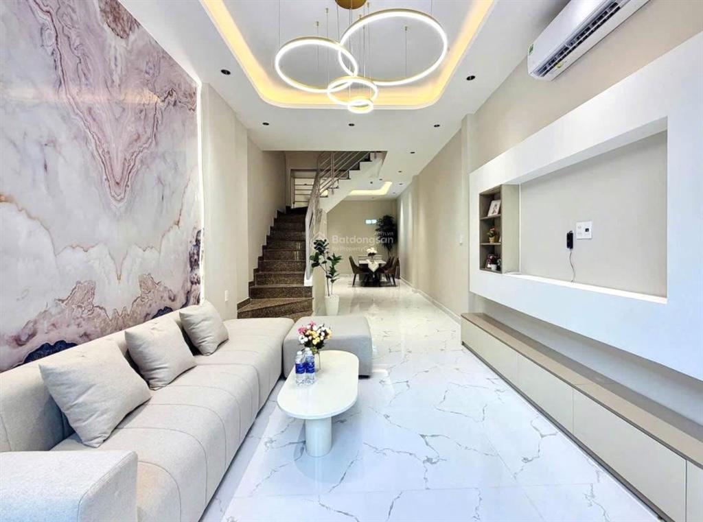 Nhà gò vấp,kinh doanh tốt,gần đh công nghiệp  giá 4tỷ250triệu tl