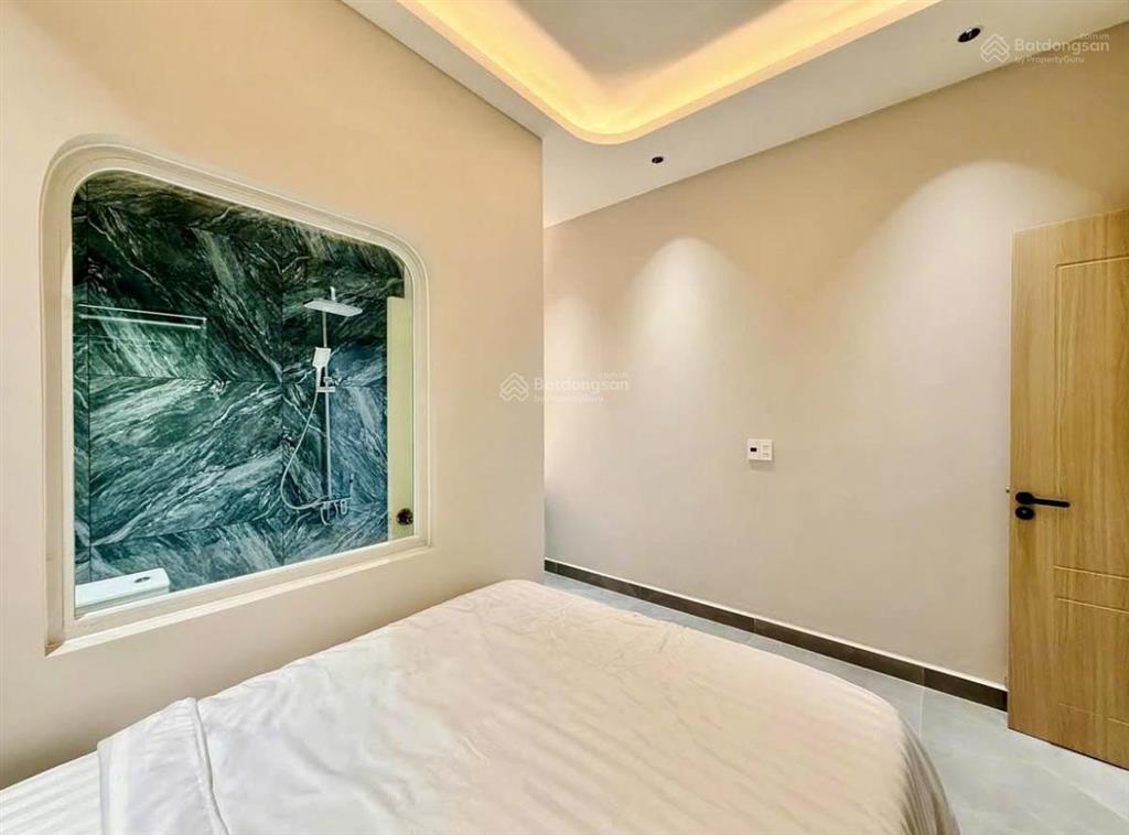 Nhà gò vấp,kinh doanh tốt,gần đh công nghiệp  giá 4tỷ250triệu tl