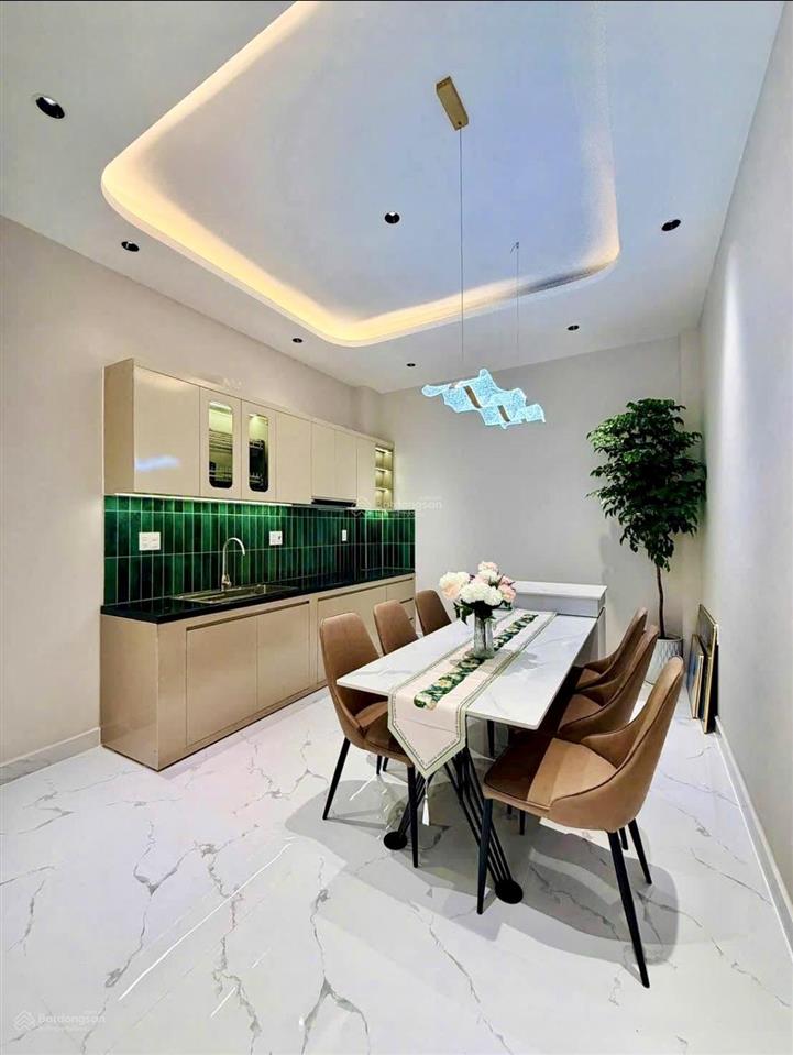 Nhà gò vấp,kinh doanh tốt,gần đh công nghiệp  giá 4tỷ250triệu tl