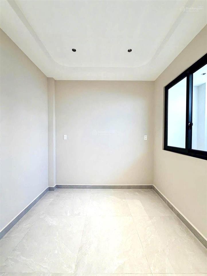 Nhà gò vấp,kinh doanh tốt,gần đh công nghiệp  giá 4tỷ250triệu tl