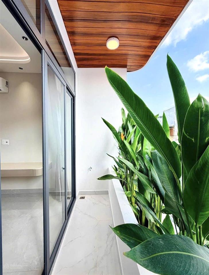 Nhà gò vấp,kinh doanh tốt,gần đh công nghiệp  giá 4tỷ250triệu tl