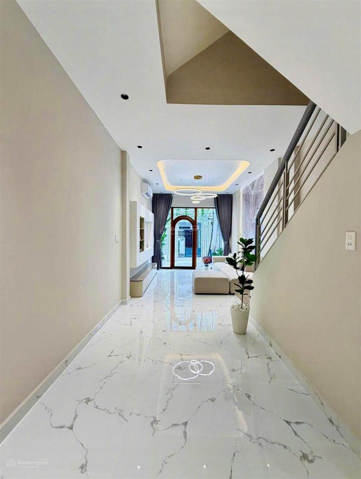 Nhà gò vấp,kinh doanh tốt,gần đh công nghiệp  giá 4tỷ250triệu tl