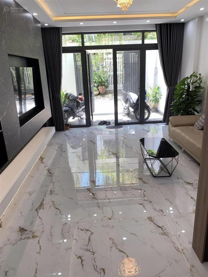 Nhà đẹp khu vip ngay dân chủ  đsố 1  61,5m2. giá chốt 3tỷ400. cho thuê giá tốt 17triệu/1 tháng