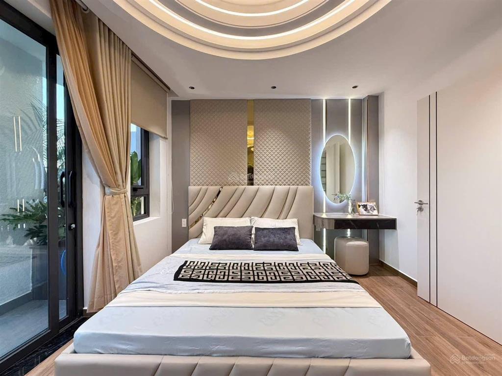 Giá cực hiếm! bán lỗ vốn nhà đoàn thị điểm, p1, phú nhuận. dt 61,1m2. giá 4tỷ290. cho thuê 19tr/th