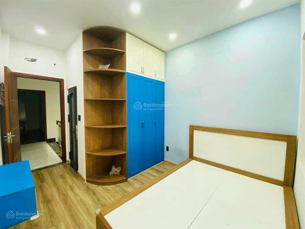 Bán gấp nhà riêng hẻm ô tô đối diện bệnh viện quân y 175,nguyễn kiệm,gò vấp. dt 61,5m2. giá 2,9tỷ