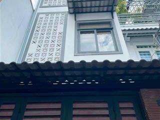 Bán gấp nhà riêng hẻm ô tô đối diện bệnh viện quân y 175,nguyễn kiệm,gò vấp. dt 61,5m2. giá 2,9tỷ