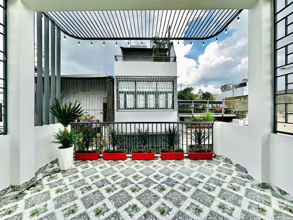 Nhà ngộp giá rẻ gần đh công nghiệp tphcmlê lợi, gò vấp. dt 45m2. giá 3,1tỷ. cho thuê 13triệu