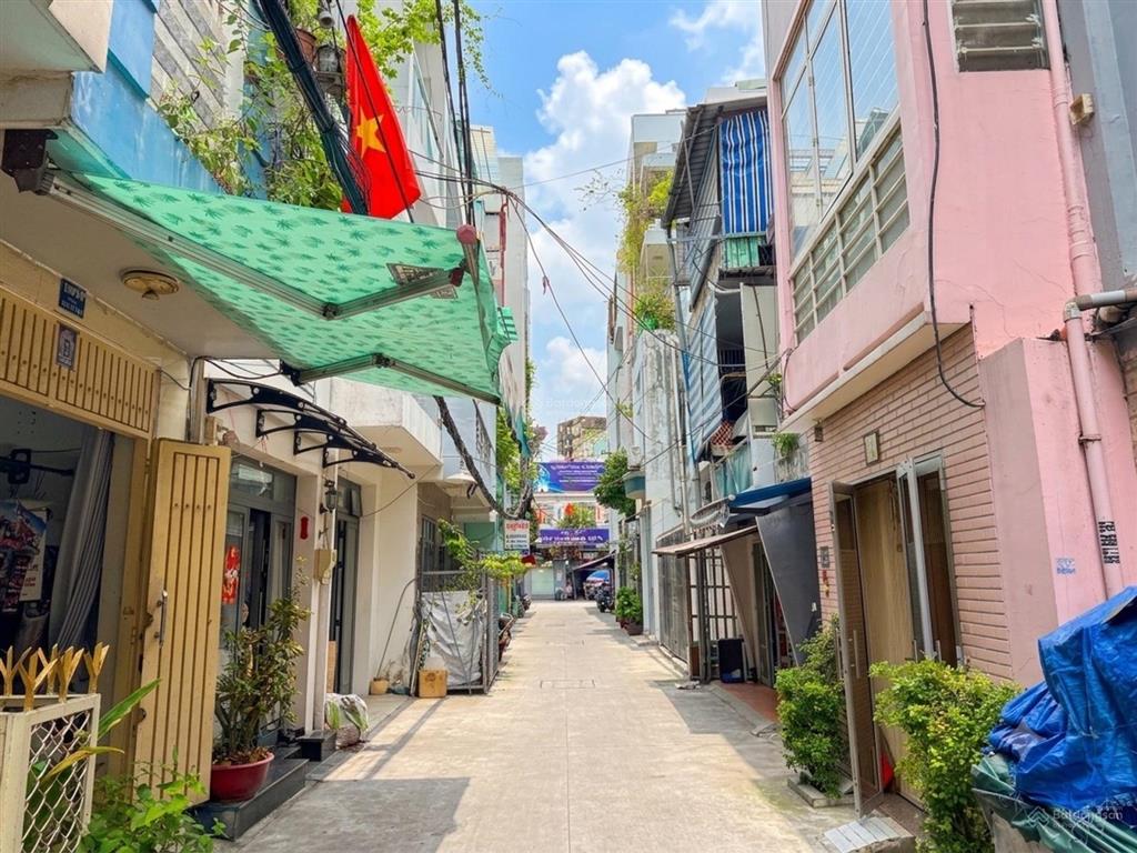 + vị trí trung tâm gần nguyễn trãi, trần hưng đạo, an dương vương, võ văn kiệt thuận tiện chợ