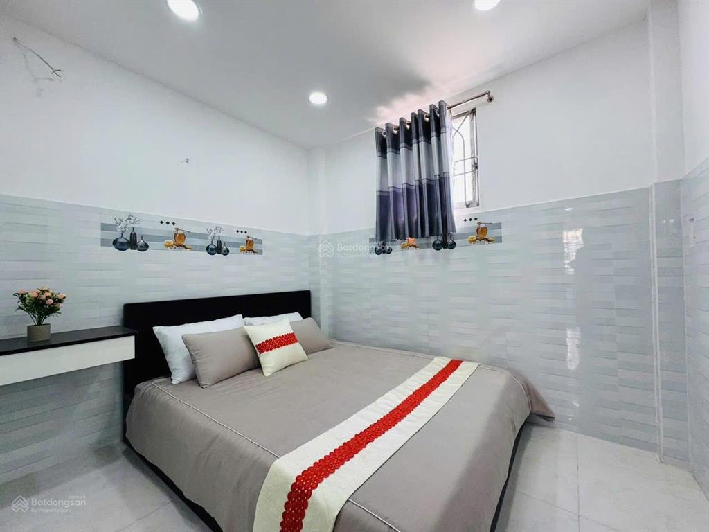 Nhà lê văn duyệt  p7 bình thạnh  3pn 3wc  chỉ 3 tỷ 2!