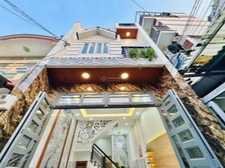 Nhà cực đẹp chỉ 3,85 tỷ phú nhuận 3pn có ngủ trệt hẻm 5m thông  dân trí cao  shr