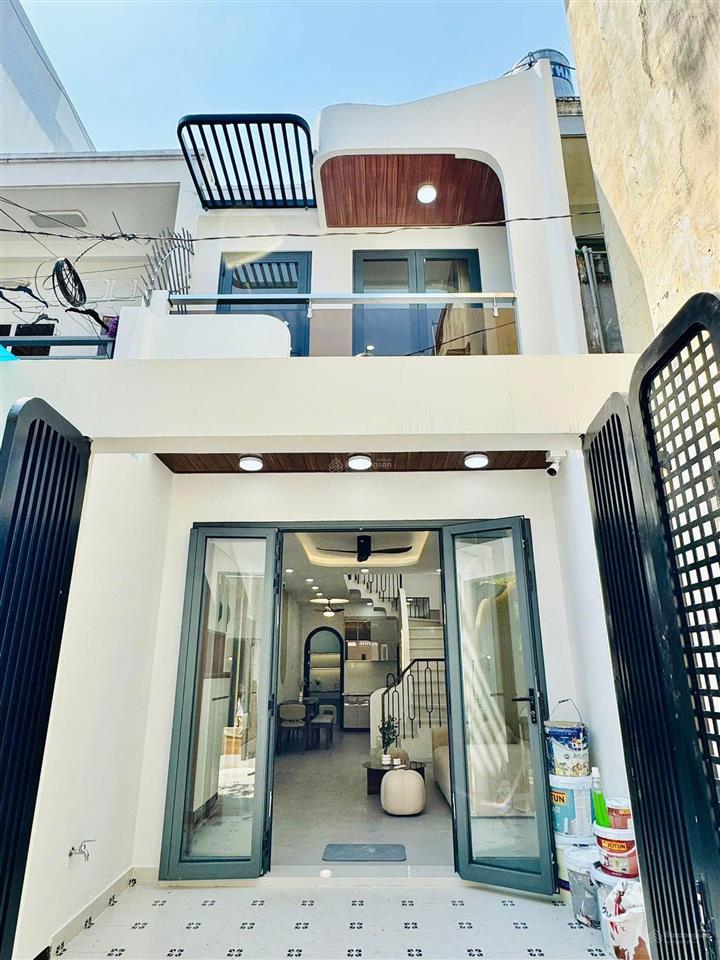 Nhà gần chợ gò vấp 3,2 tỷ  hđ thuê 14tr/tháng  3pn (có pn trệt)  shr  hxh