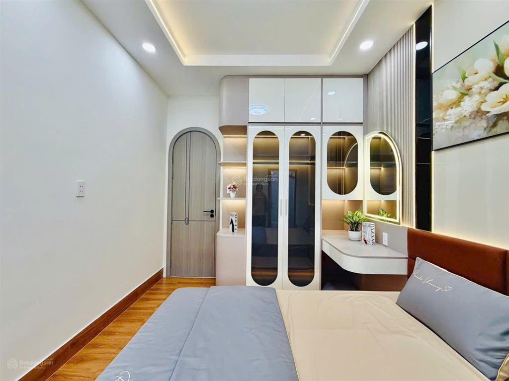 Nhà lê quang định nở hậu phong thủy 3pn chỉ 3,5 tỷ! shr