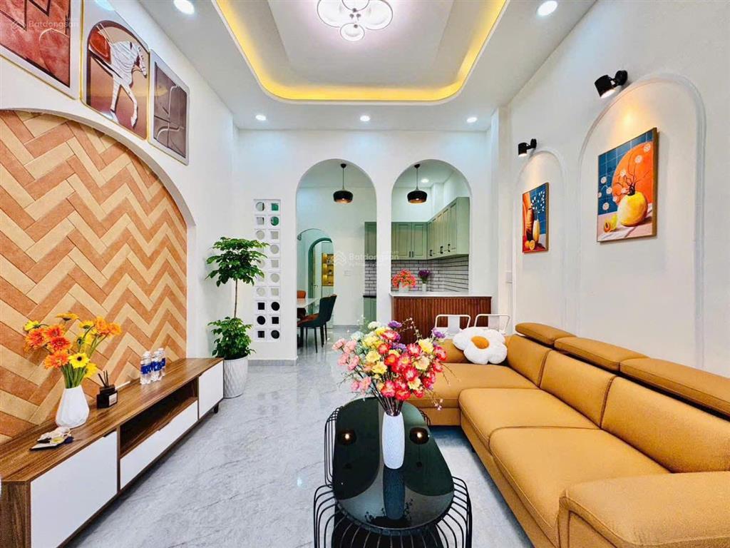 Chủ ngộp gần 50m2 nhà 3pn hxh lê quang định shr hđ thuê 13tr/tháng dọn ở ngay!