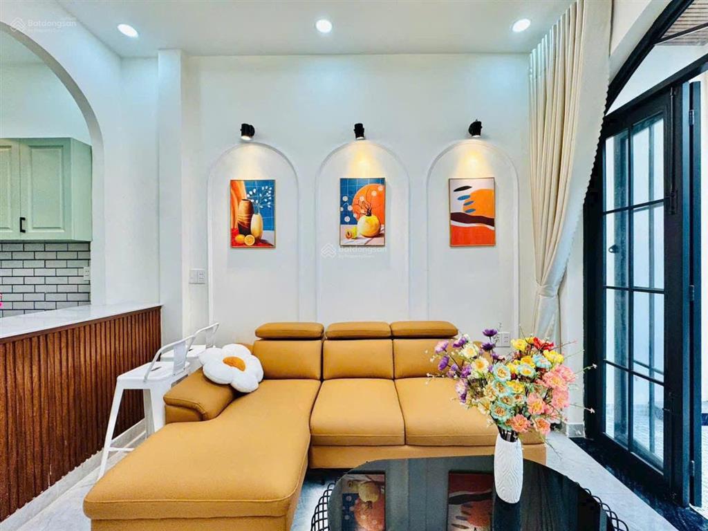 Chủ ngộp gần 50m2 nhà 3pn hxh lê quang định shr hđ thuê 13tr/tháng dọn ở ngay!