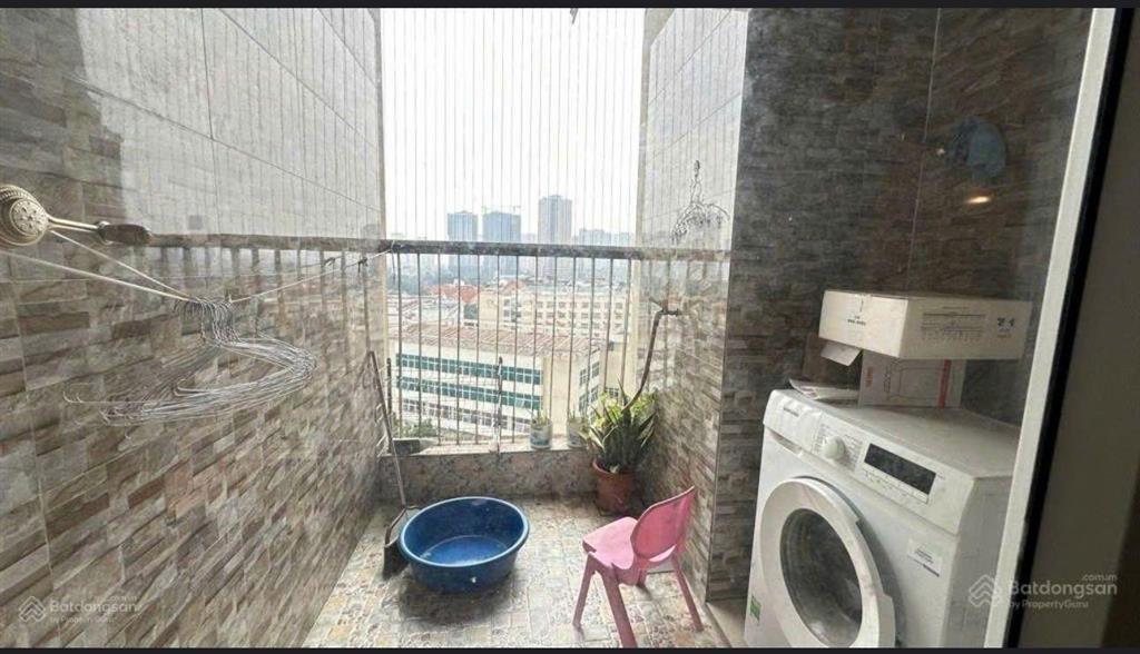 Bán căn 2 pn 2wc vinaconex 3 nội thất cơ bản 65m giá 5.6 tỷ