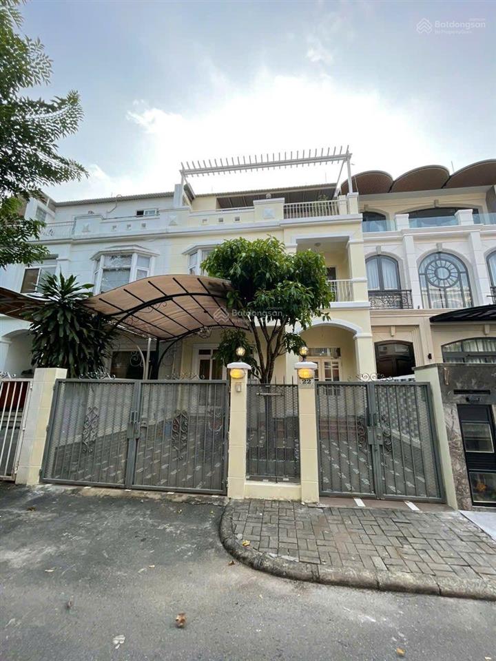 Cho thuê biệt thự phú mỹ hưng, cạnh công viên khu dân cư nam viên, 126m² (7x18m), 3 tầng, 3pn, 4wc