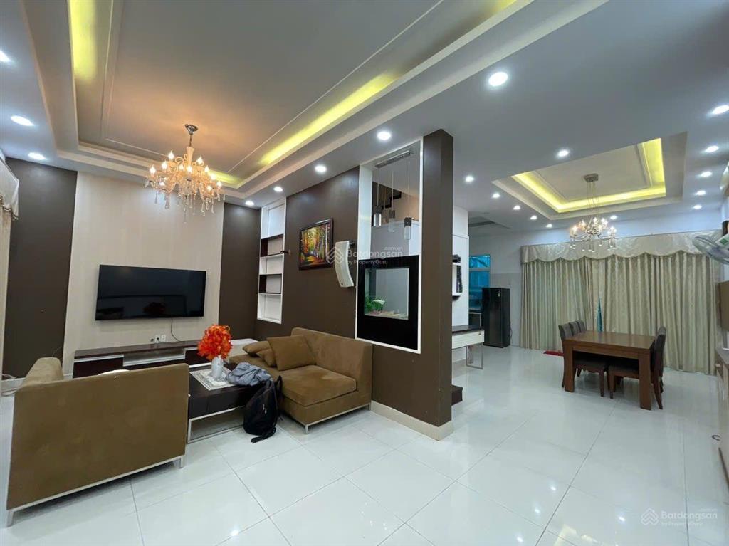 Cho thuê biệt thự phú mỹ hưng, cạnh công viên khu dân cư nam viên, 126m² (7x18m), 3 tầng, 3pn, 4wc