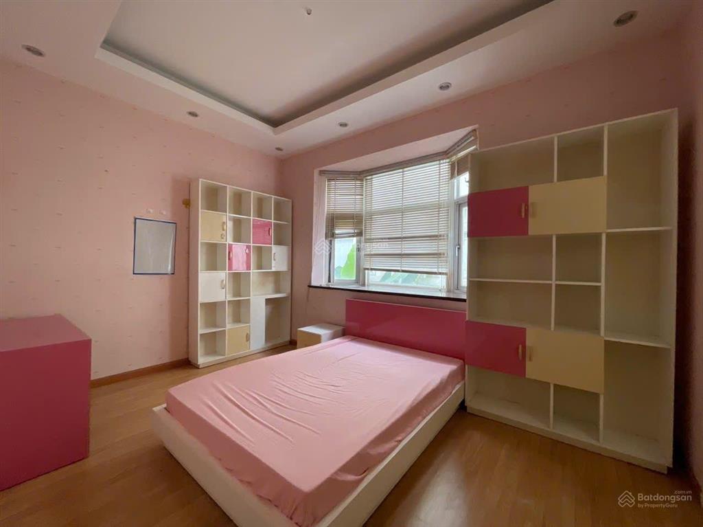 Cho thuê biệt thự phú mỹ hưng, cạnh công viên khu dân cư nam viên, 126m² (7x18m), 3 tầng, 3pn, 4wc