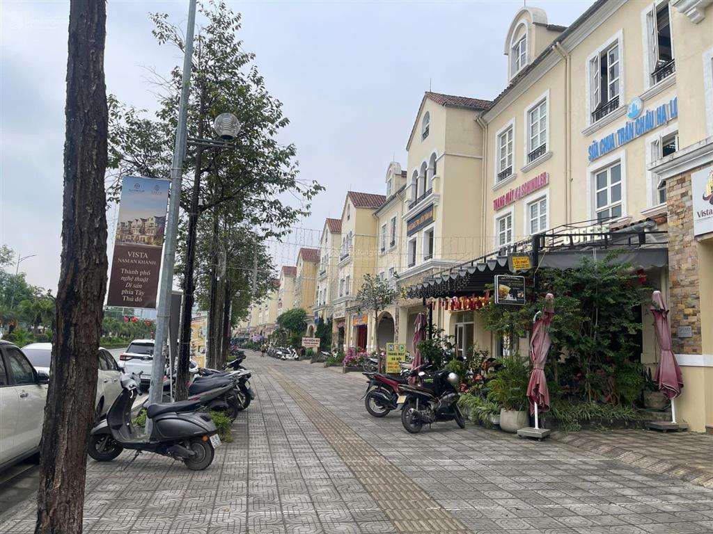 Shophouse nam an khánh mặt đường đôi 50m giá sốc chỉ 4x tỷ. nhanh tay sở hữu.