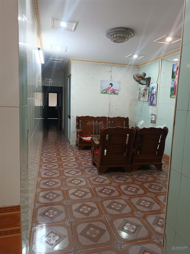 Chính chủ bán nhà mặt phố tại đầu phố bến hiệp, 120m2