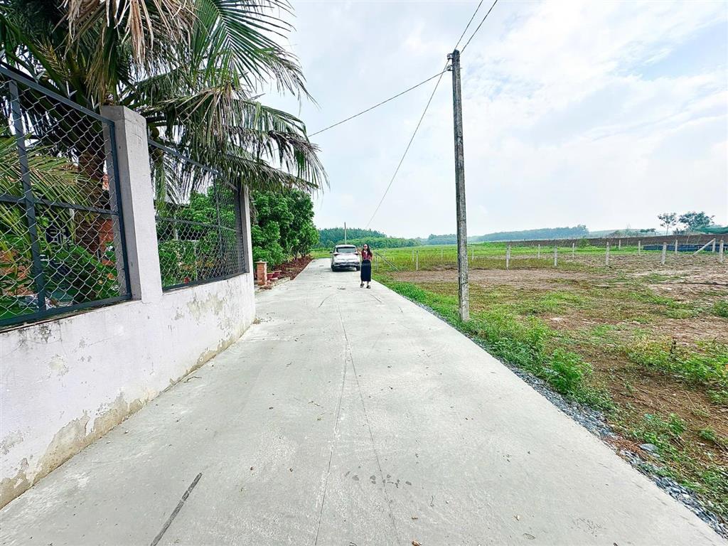 5x30m full thổ. đường bê tông. ven kcn phước đông. 390tr