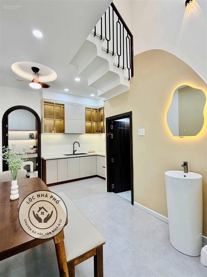 60m2, bán nhà đẹp 3pn, 2 tầng, hẻm 4m, 1/quang trung, p10 gò vấp, 6 tỷ 15 (ngay vincom)