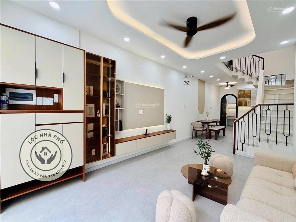 60m2, bán nhà đẹp 3pn, 2 tầng, hẻm 4m, 1/quang trung, p10 gò vấp, 6 tỷ 15 (ngay vincom)