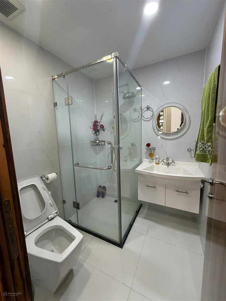 Cho thuê căn hộ 3pn full nội thất tại 117 nguyễn đình chiểu, 39 triệu, 96m2