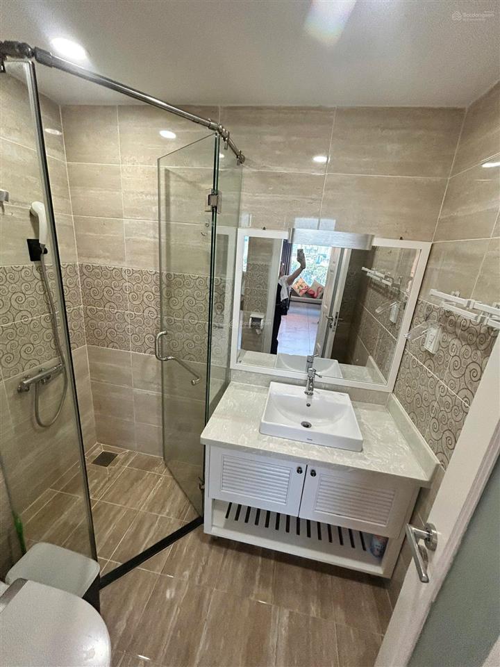 Cho thuê gấp căn hộ 1pn 2wc 75m2 tại léman luxury apartments, 29 triệu