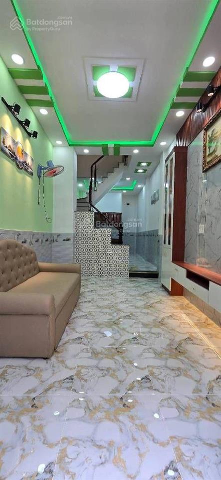 Bán gấp căn nhà 4 tầng, btct, nhà mới, ngay trung tâm quận 8, shr