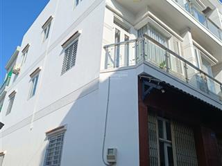 Trương đình hội q8  nhà đẹp 3 tầng btct 46m2( 3.5 x 15 m)  4pn  sát võ văn kiệt giá 4.x đồng